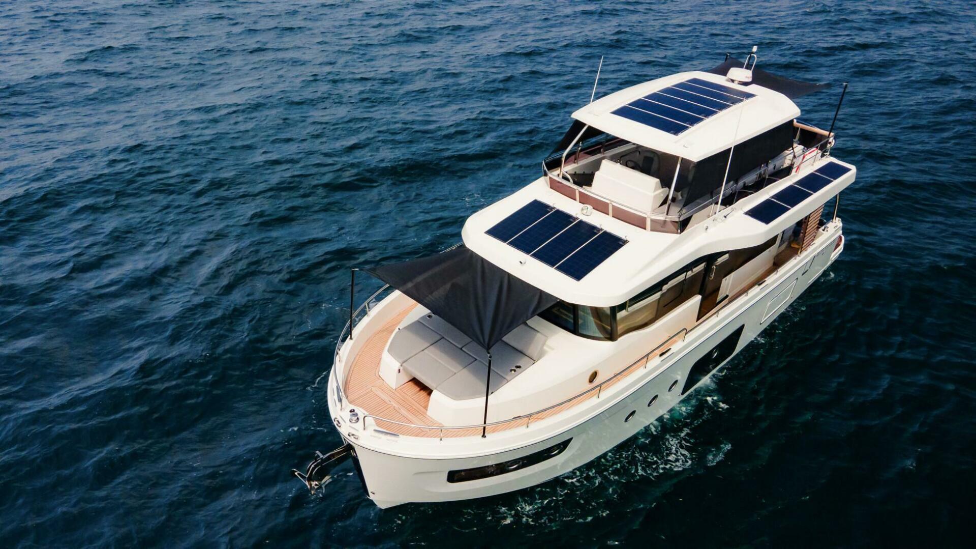 Slide: The Image of BENETEAU Swift Trawler 54 - 4880900