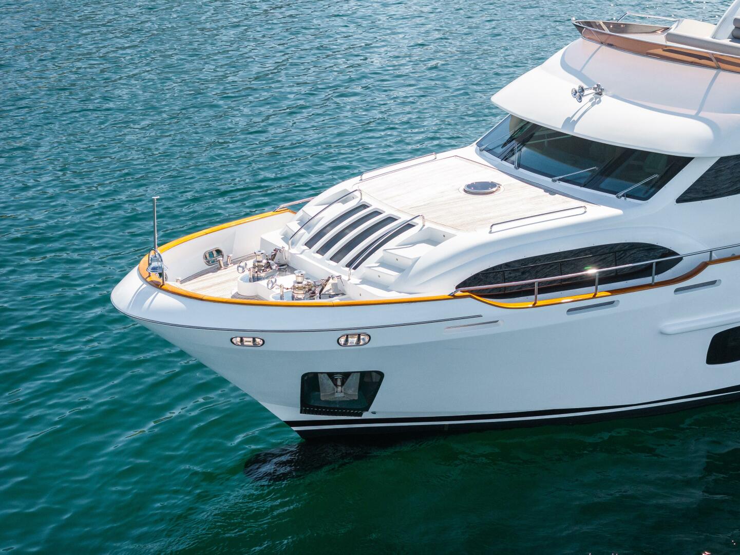 Slide: The Image of Benetti Legend 85 - 5064182
