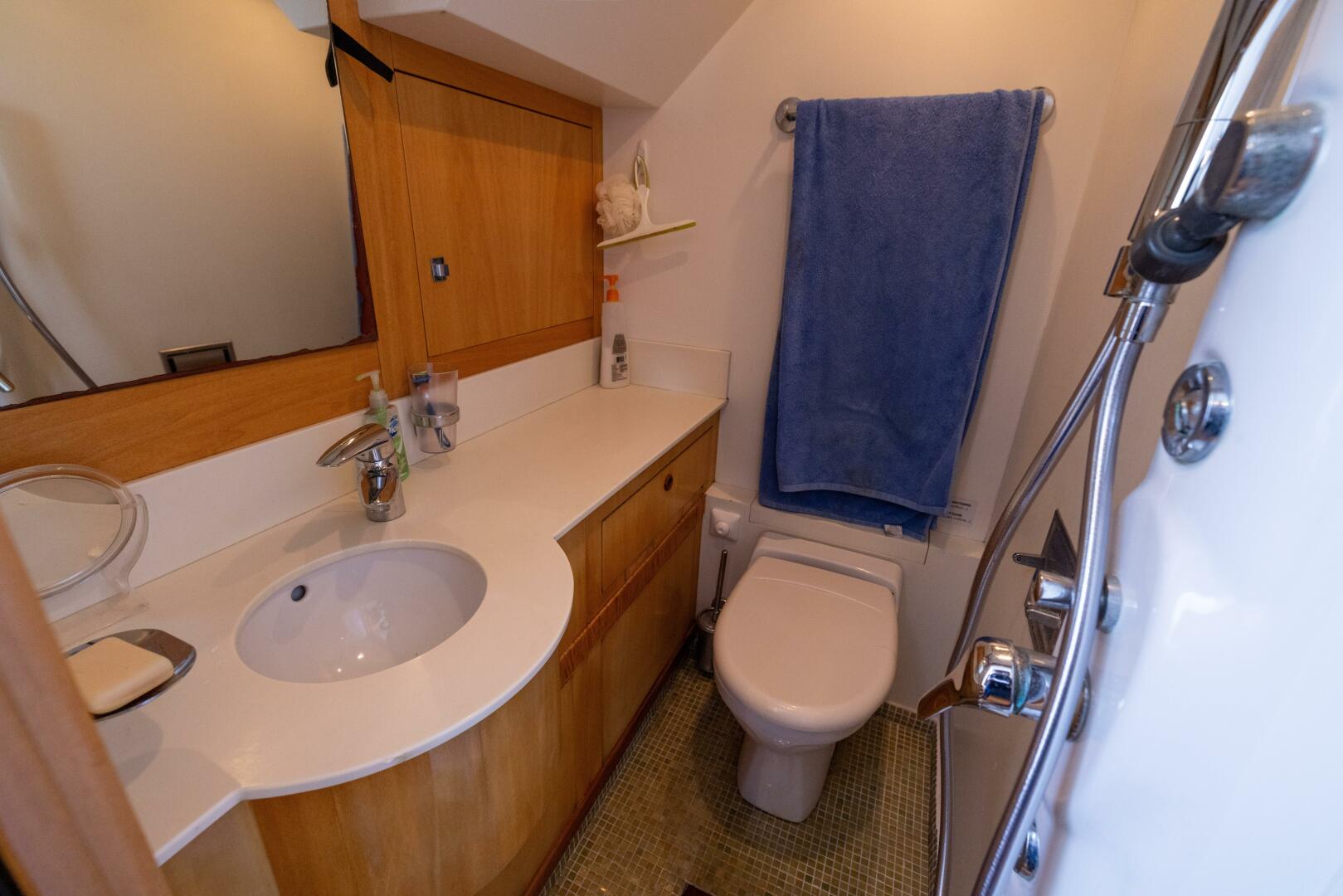 Slide: The Image of Benetti Legend 85 - 5064017