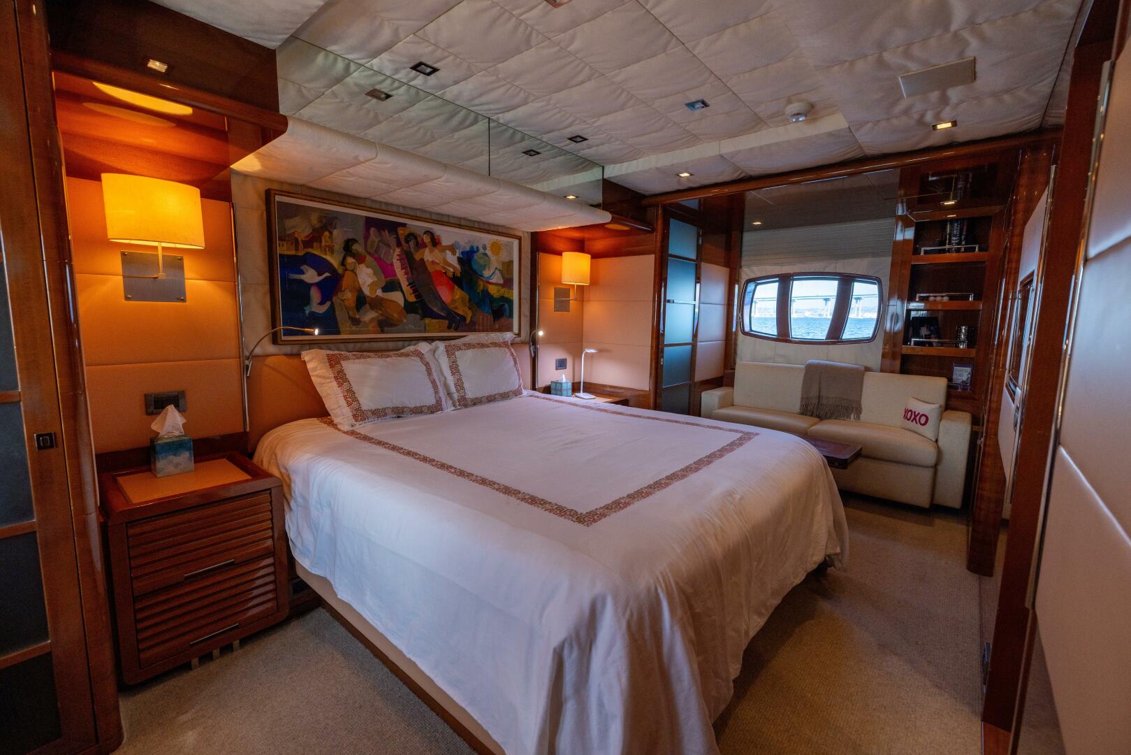 Slide: The Image of Benetti Legend 85 - 5064022
