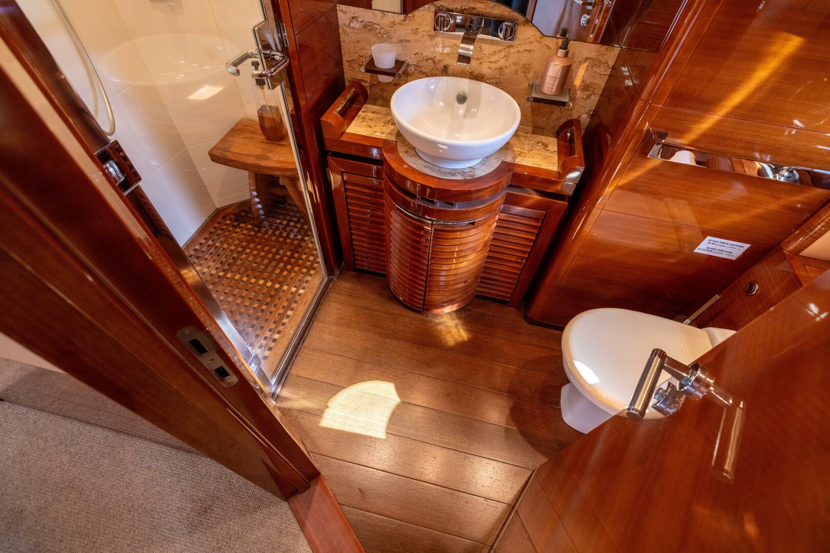 Slide: The Image of Benetti Legend 85 - 5064031