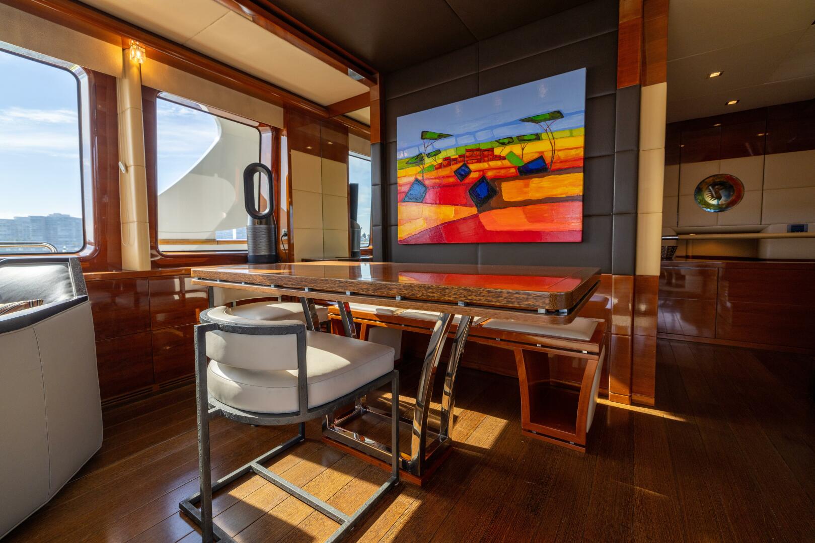 Slide: The Image of Benetti Legend 85 - 5064126