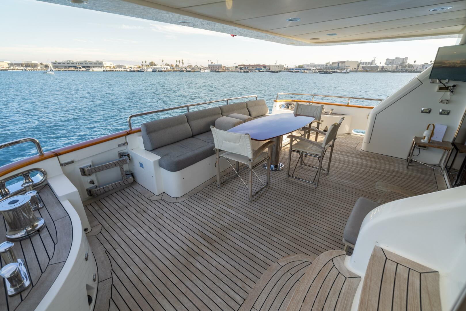 Slide: The Image of Benetti Legend 85 - 5064142