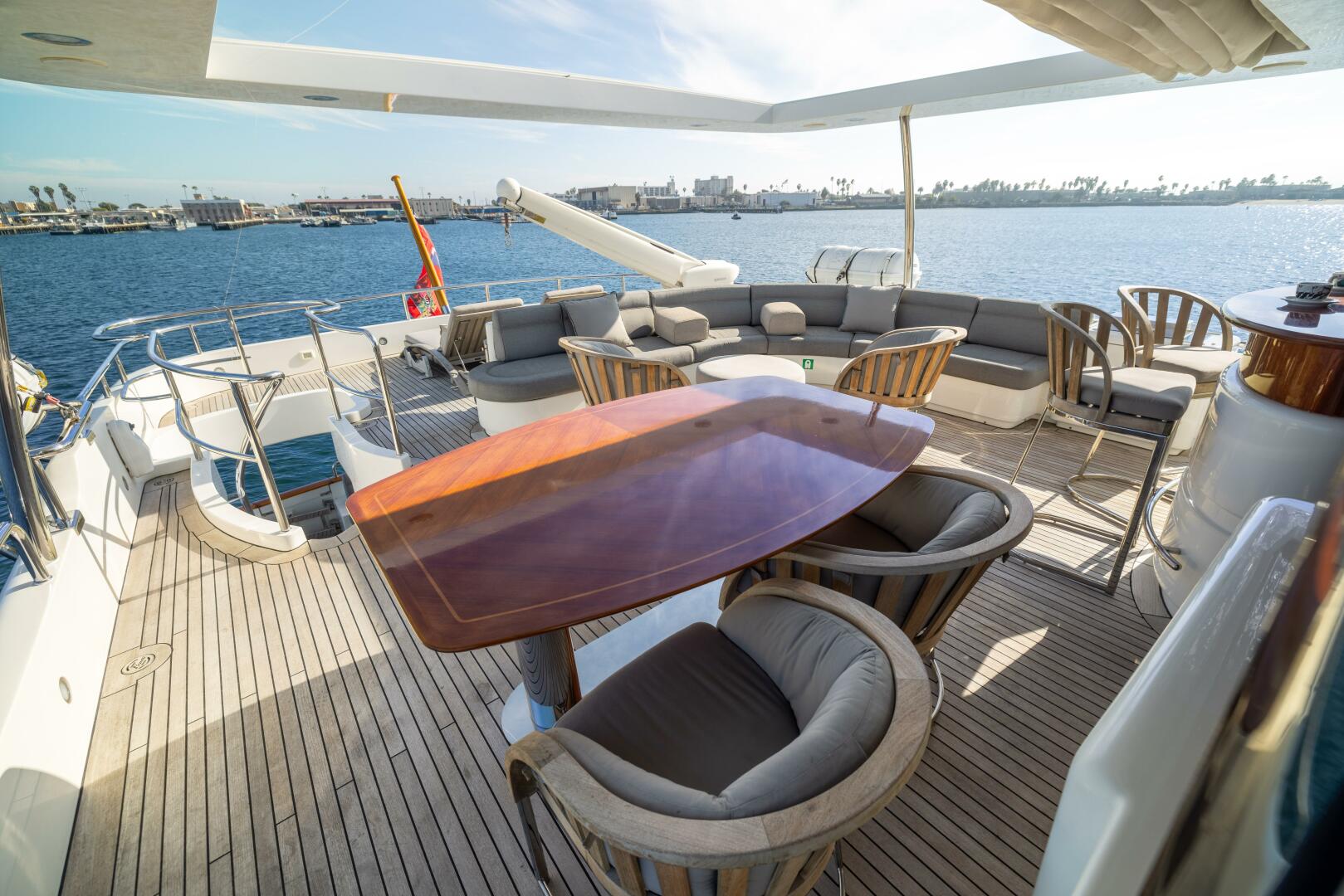 Slide: The Image of Benetti Legend 85 - 5064159