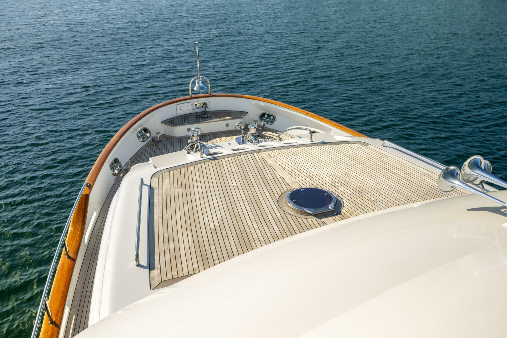 Slide: The Image of Benetti Legend 85 - 5064166