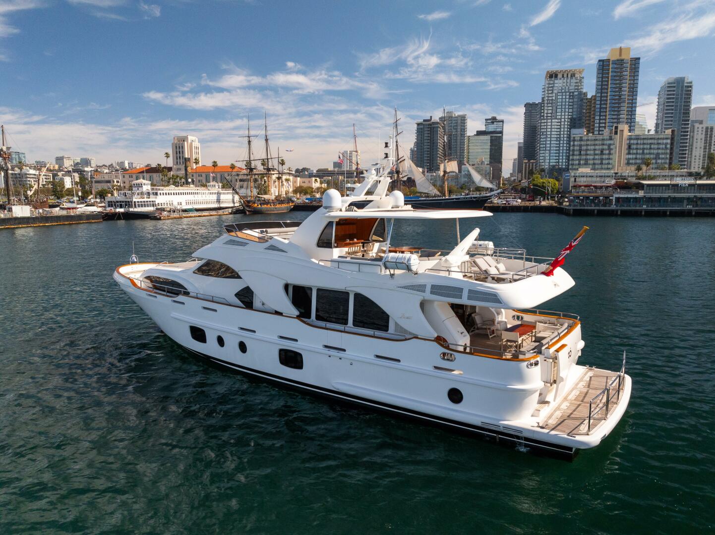 Slide: The Image of Benetti Legend 85 - 5064175