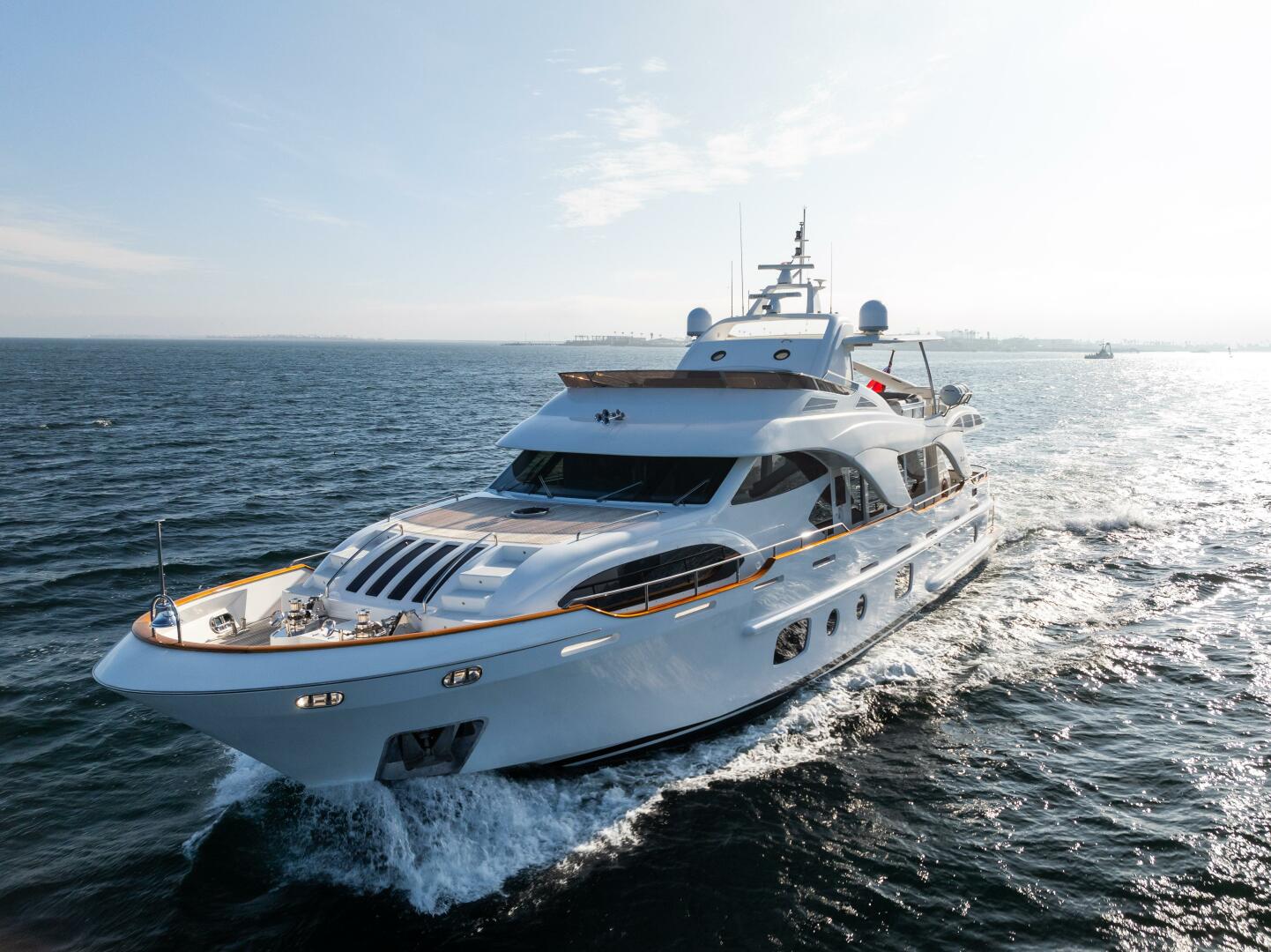 Slide: The Image of Benetti Legend 85 - 5064193