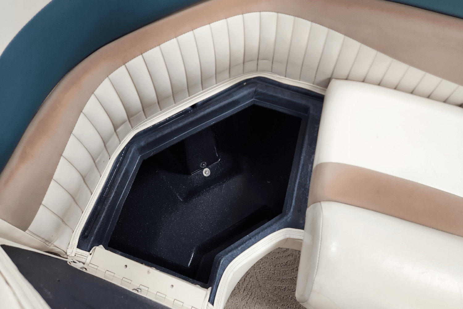 Slide: The Image of Bennington 2075 GL 2007 - 10