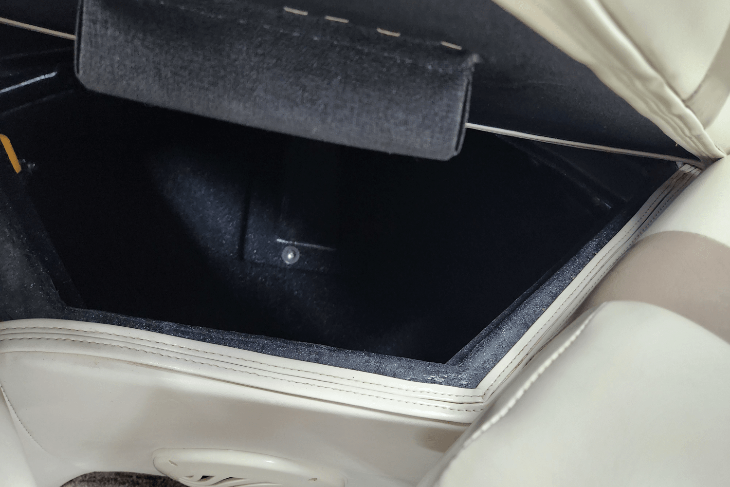 Slide: The Image of Bennington 2075 GL 2007 - 17