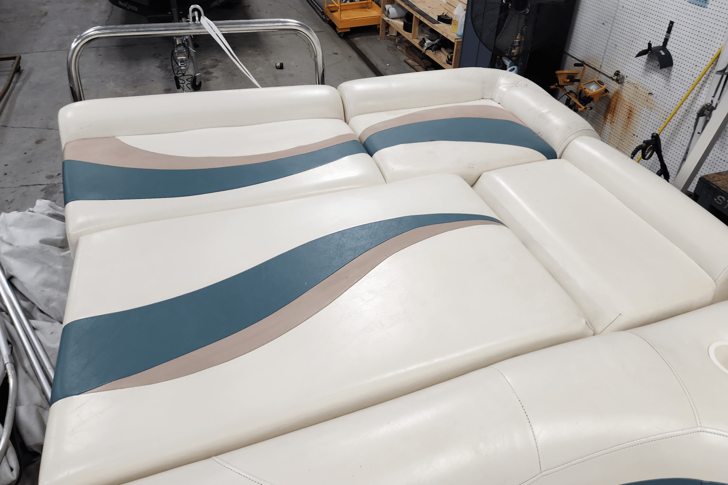 Slide: The Image of Bennington 2075 GL 2007 - 19