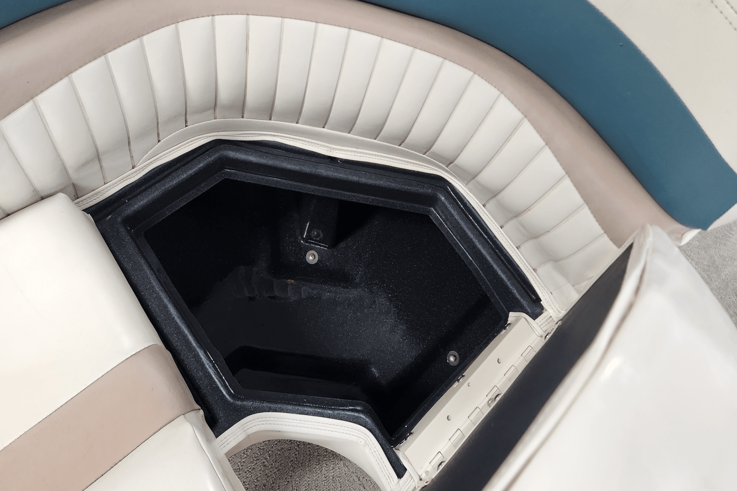 Slide: The Image of Bennington 2075 GL 2007 - 7