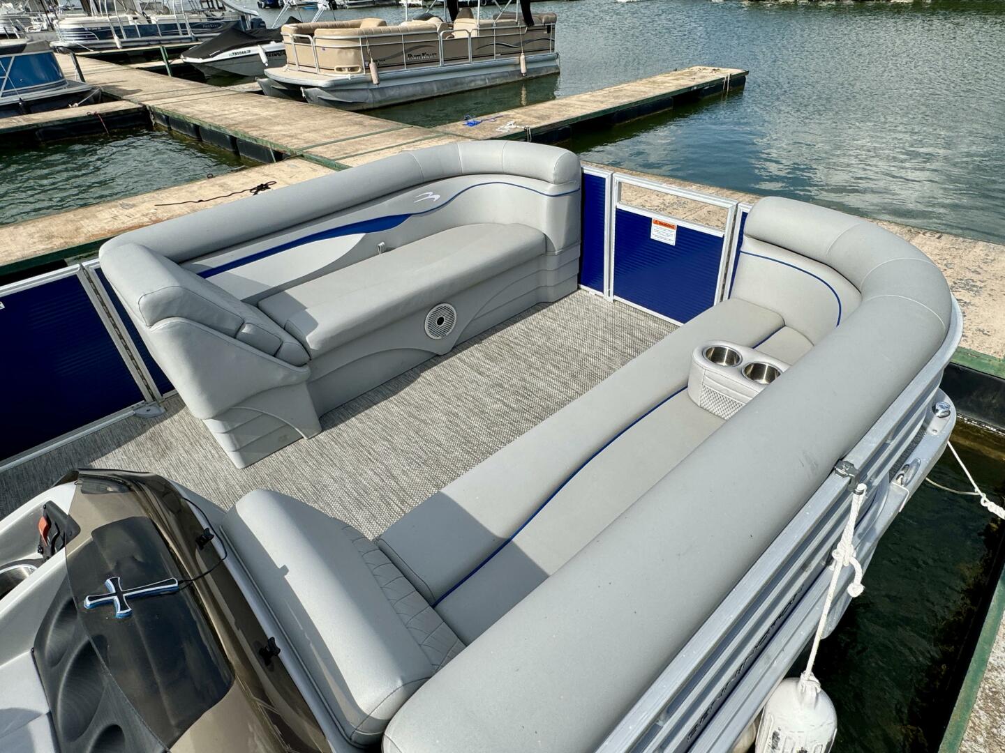 Slide: The Image of Bennington 208 SLJ SPS Tritoon 2024 - 5197800