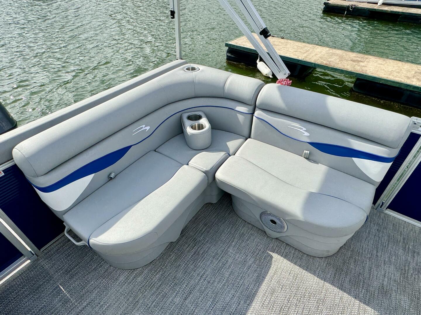 Slide: The Image of Bennington 208 SLJ SPS Tritoon 2024 - 5197819