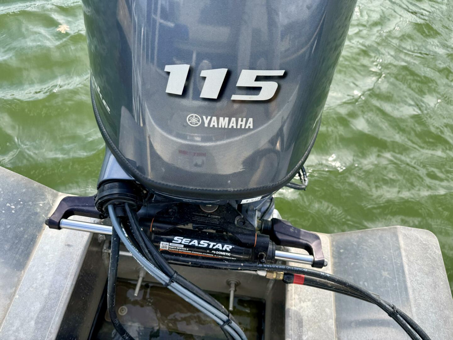 Slide: The Image of Bennington 208 SLJ SPS Tritoon 2024 - 5197828