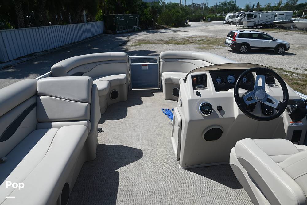 Slide: The Image of Bennington 20 SX 2018 - 15341448