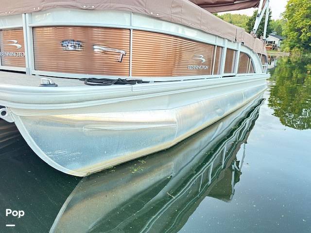 Slide: The Image of Bennington 21 SSBX 2022 - 15856463