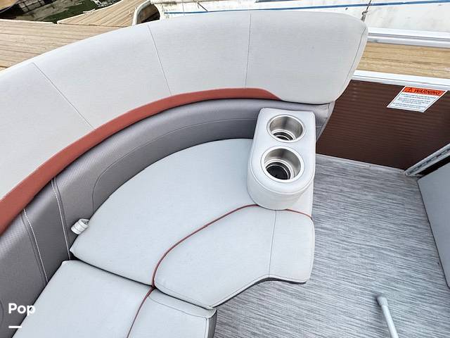 Slide: The Image of Bennington 21 SSBX 2022 - 15856483