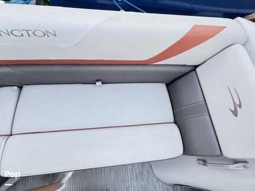 Slide: The Image of Bennington 21 SSBX 2022 - 15856485