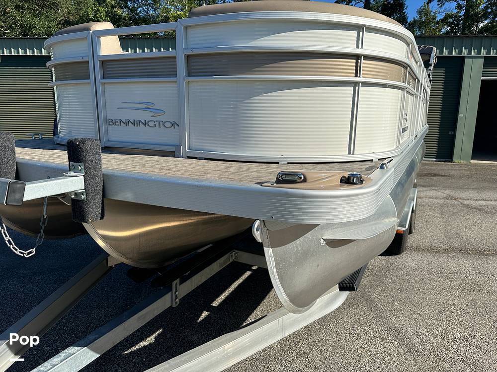 Slide: The Image of Bennington 21 SSX 2020 - 15