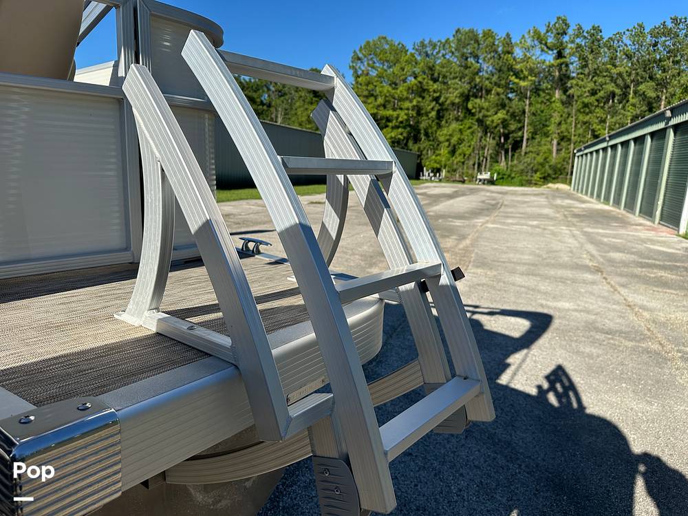 Slide: The Image of Bennington 21 SSX 2020 - 30