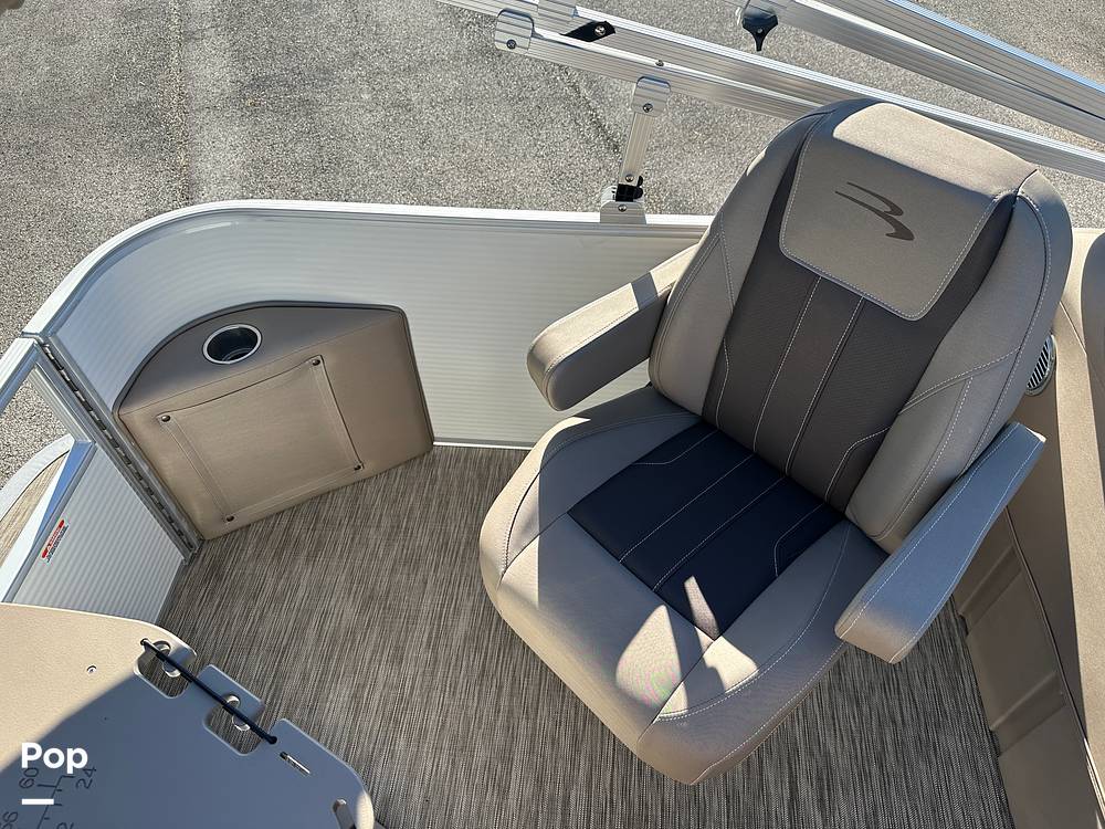 Slide: The Image of Bennington 21 SSX 2020 - 45