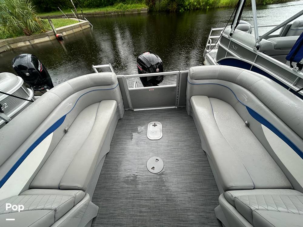 Slide: The Image of Bennington 22 SS 2023 - 15633952