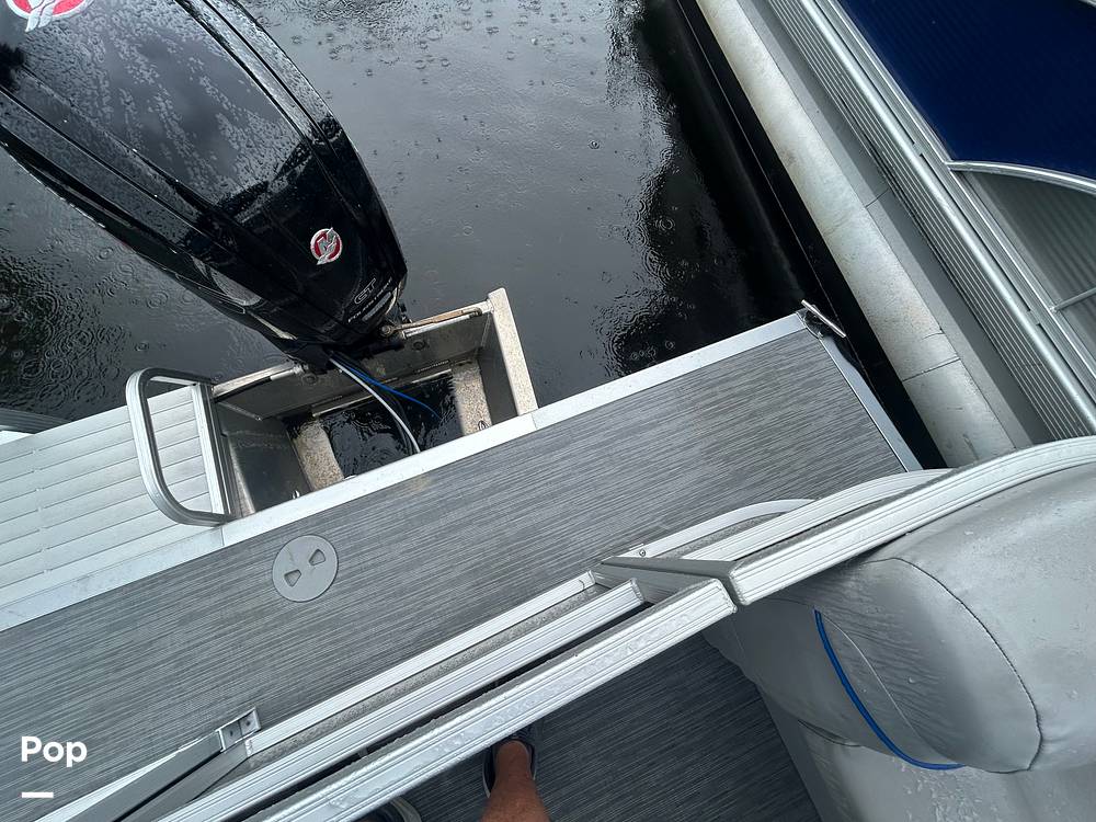 Slide: The Image of Bennington 22 SS 2023 - 15633956