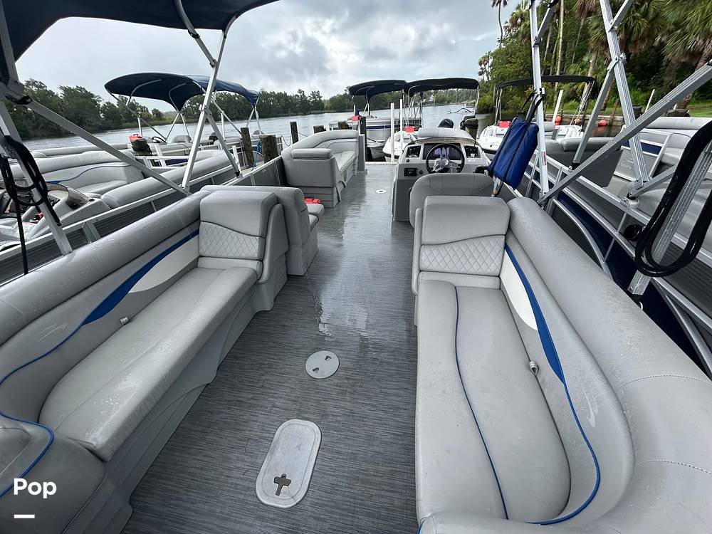 Slide: The Image of Bennington 22 SS 2023 - 15633961