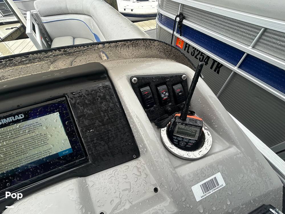 Slide: The Image of Bennington 22 SS 2023 - 15633983