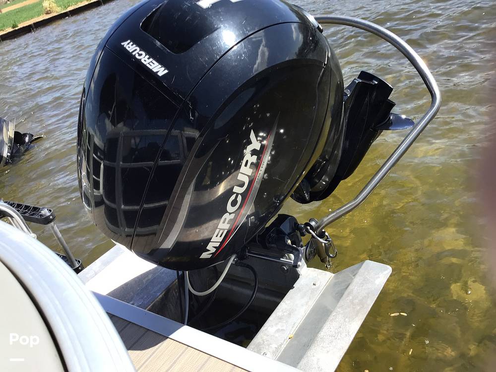 Slide: The Image of Bennington 22SX 2022 - 15333243