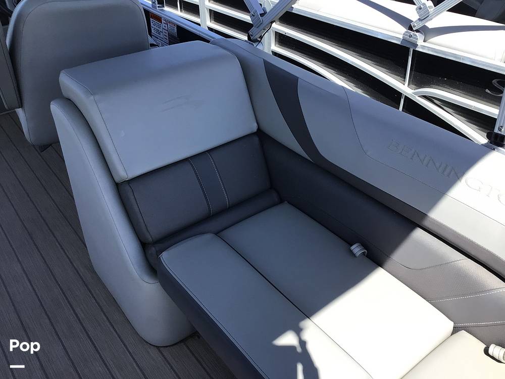 Slide: The Image of Bennington 22SX 2022 - 15333250