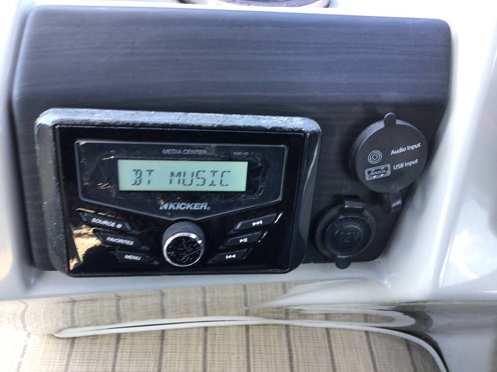 Slide: The Image of Bennington 22SX 2022 - 15333257