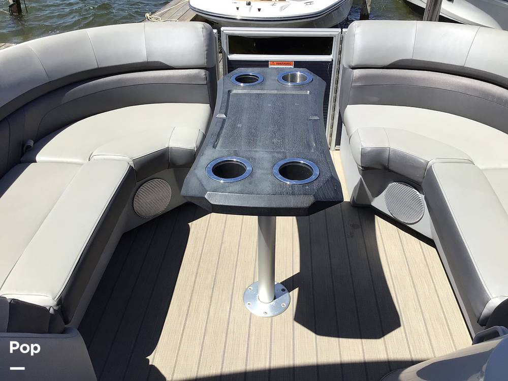 Slide: The Image of Bennington 22SX 2022 - 15333262