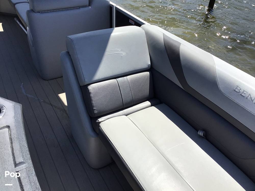 Slide: The Image of Bennington 22SX 2022 - 15333270