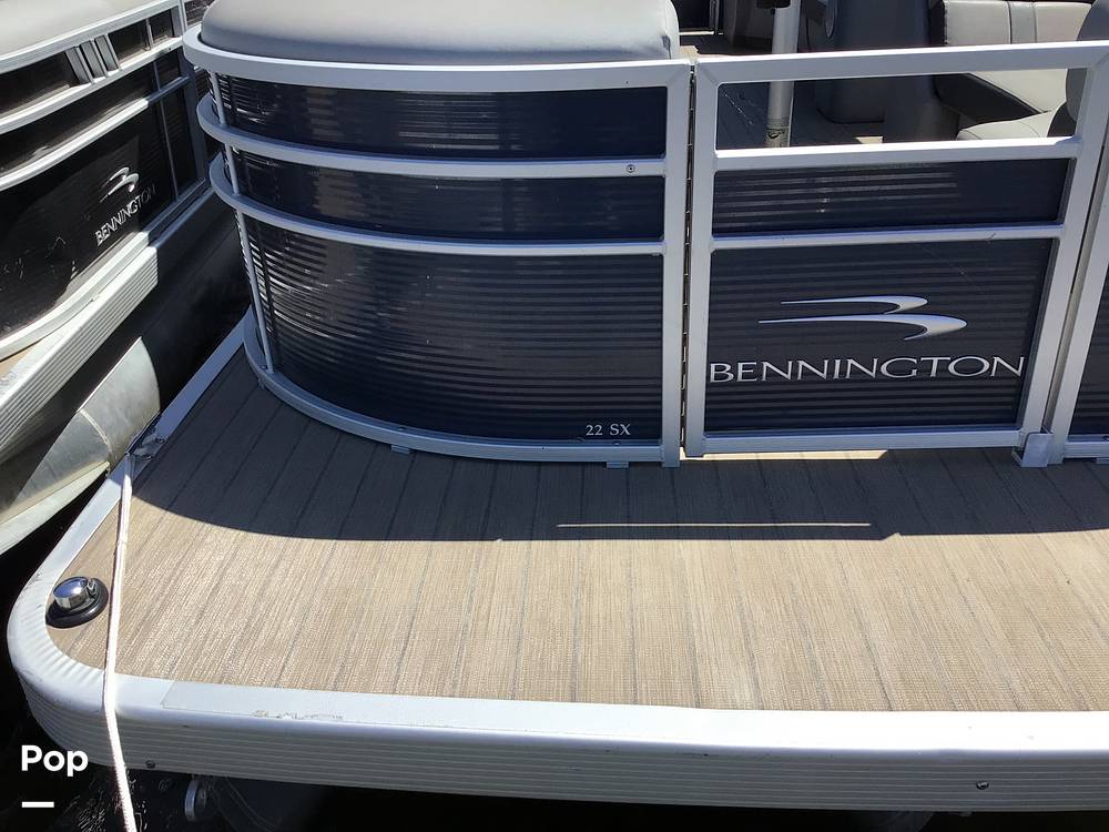 Slide: The Image of Bennington 22SX 2022 - 15333280