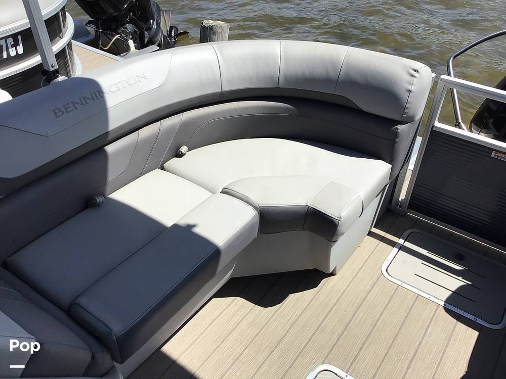 Slide: The Image of Bennington 22SX 2022 - 15333308