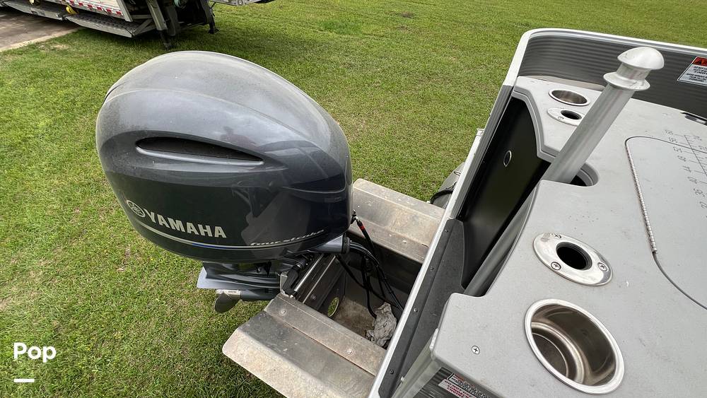 Slide: The Image of Bennington 22 SX Fish 2020 - 15311142