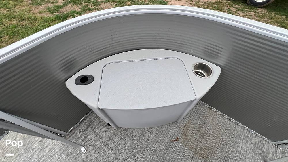 Slide: The Image of Bennington 22 SX Fish 2020 - 15311150