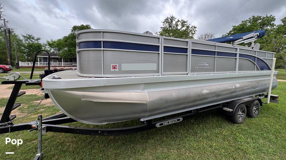 Slide: The Image of Bennington 22 SX Fish 2020 - 15311172