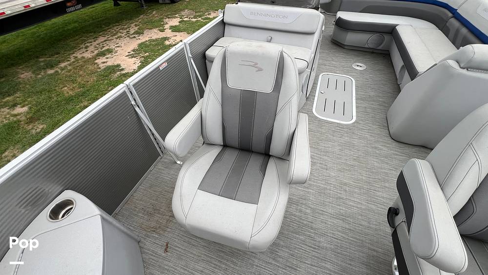 Slide: The Image of Bennington 22 SX Fish 2020 - 15311152
