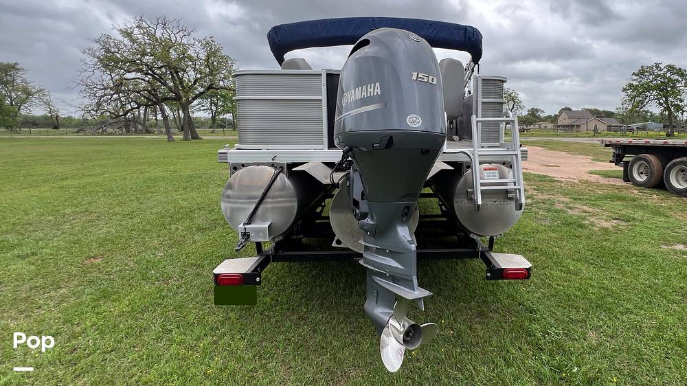 Slide: The Image of Bennington 22 SX Fish 2020 - 15311170