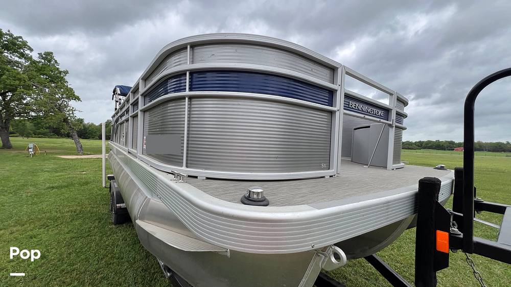 Slide: The Image of Bennington 22 SX Fish 2020 - 15311178