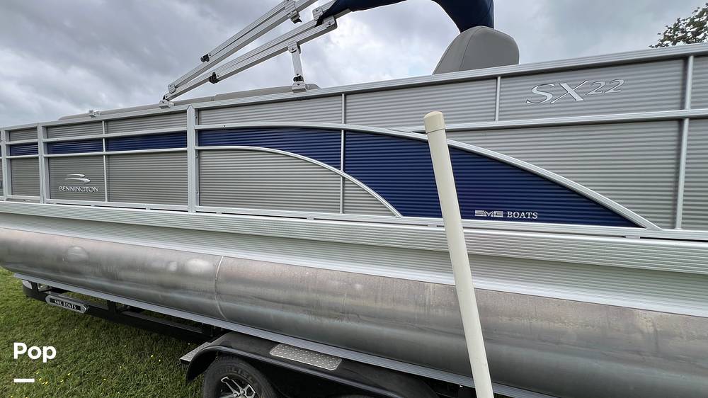 Slide: The Image of Bennington 22 SX Fish 2020 - 15311185