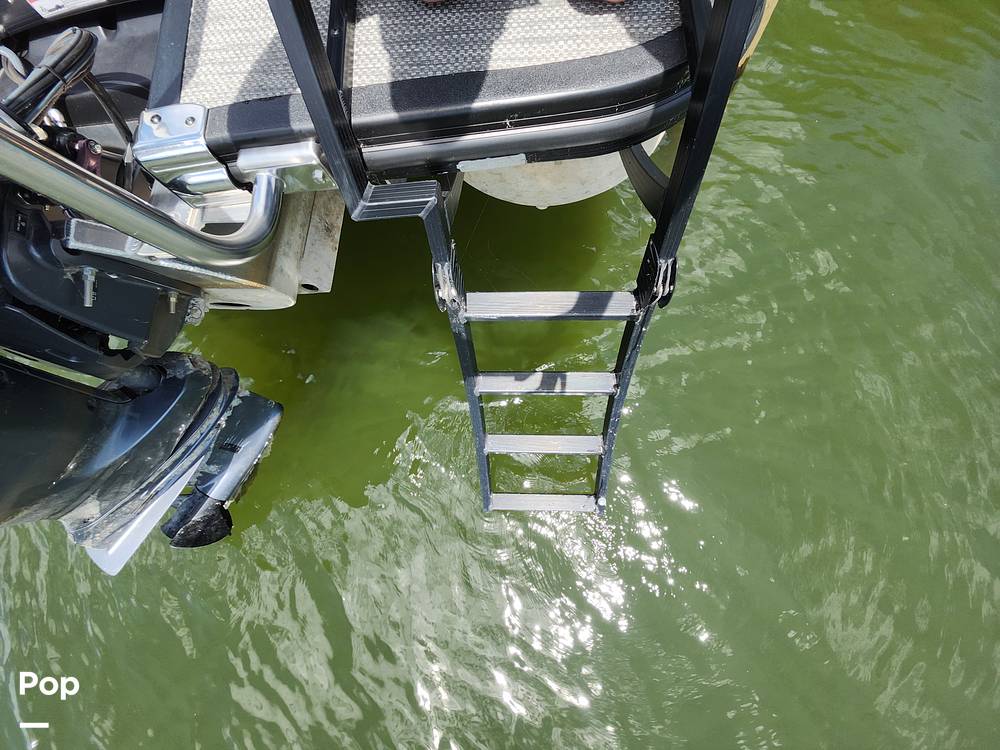 Slide: The Image of Bennington 23 LSBA 2023 - 15453310