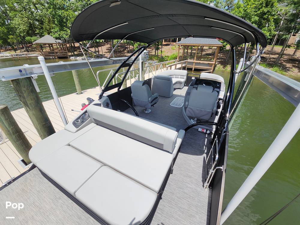 Slide: The Image of Bennington 23 LSBA 2023 - 15453311