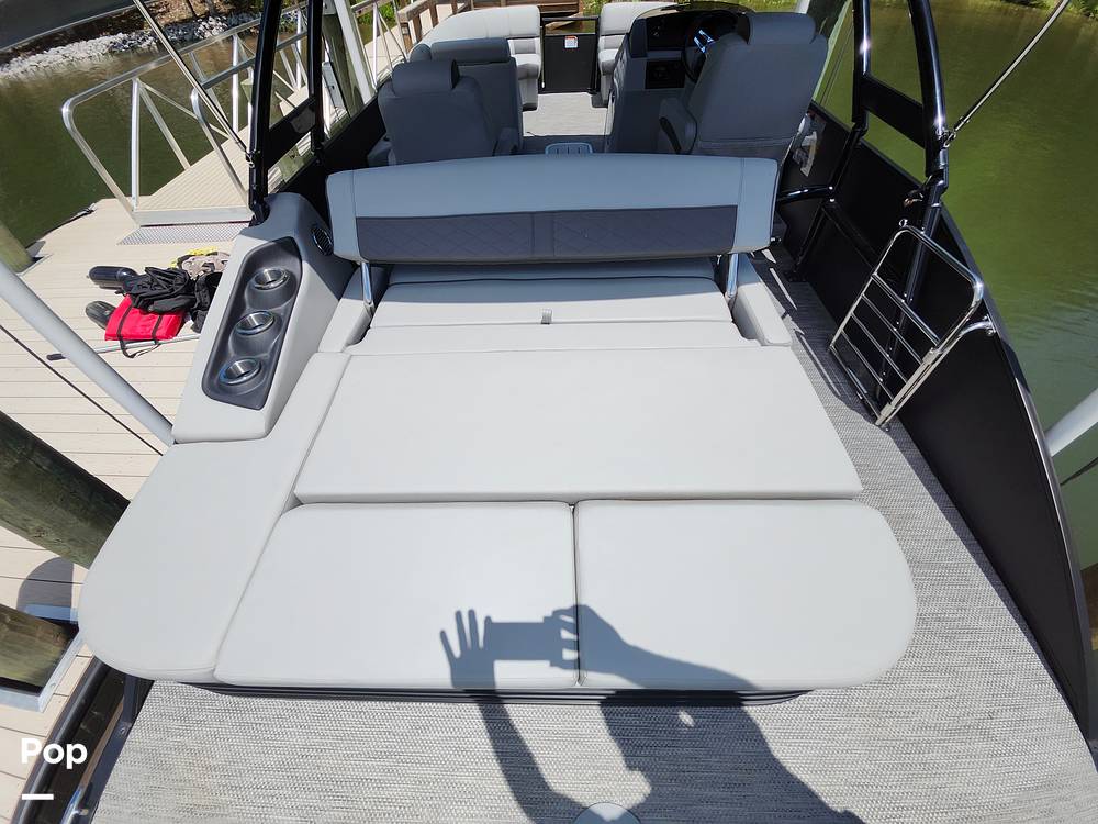 Slide: The Image of Bennington 23 LSBA 2023 - 15453326