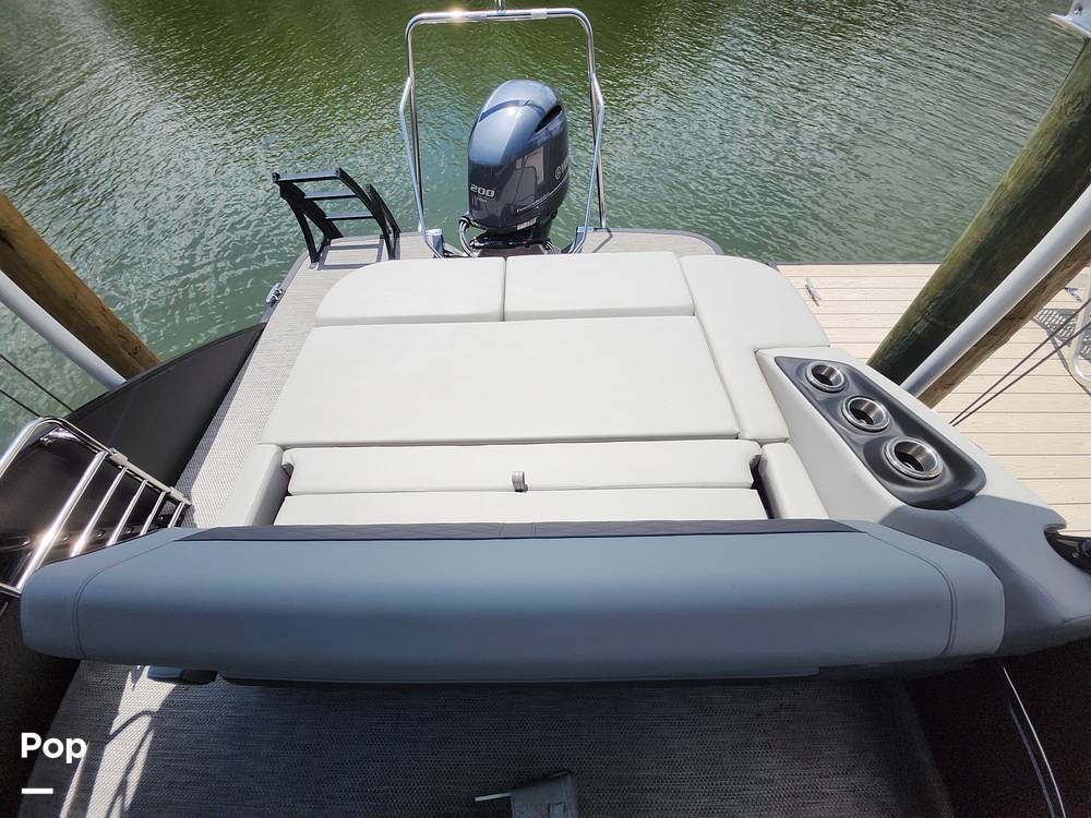 Slide: The Image of Bennington 23 LSBA 2023 - 15453327