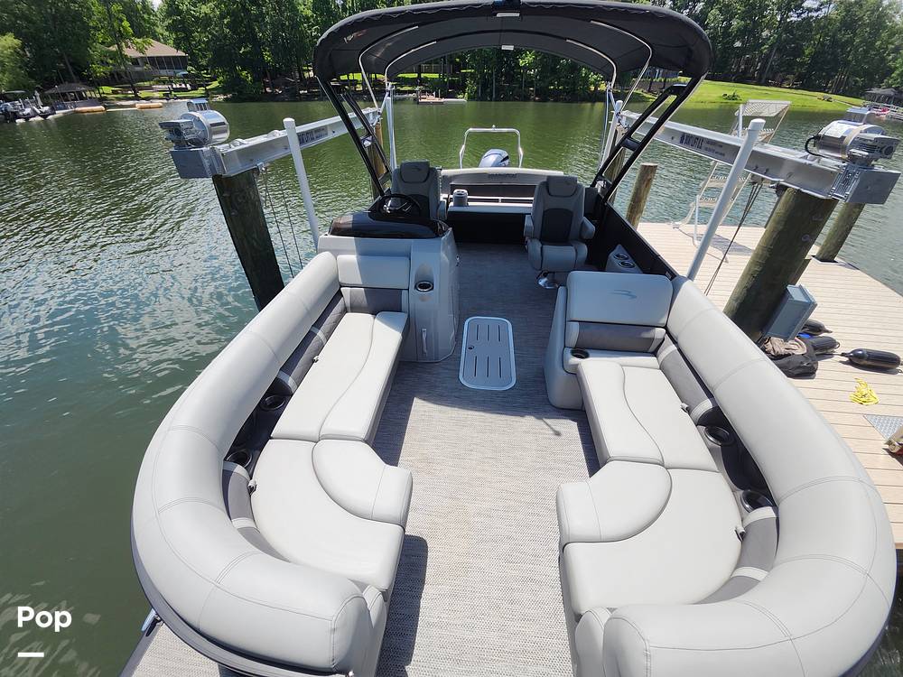 Slide: The Image of Bennington 23 LSBA 2023 - 15453377