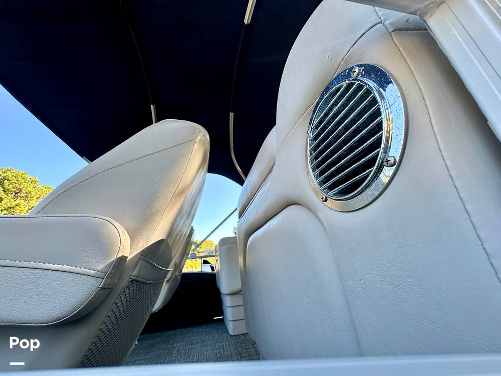 Slide: The Image of Exterior Speakers - 14829198