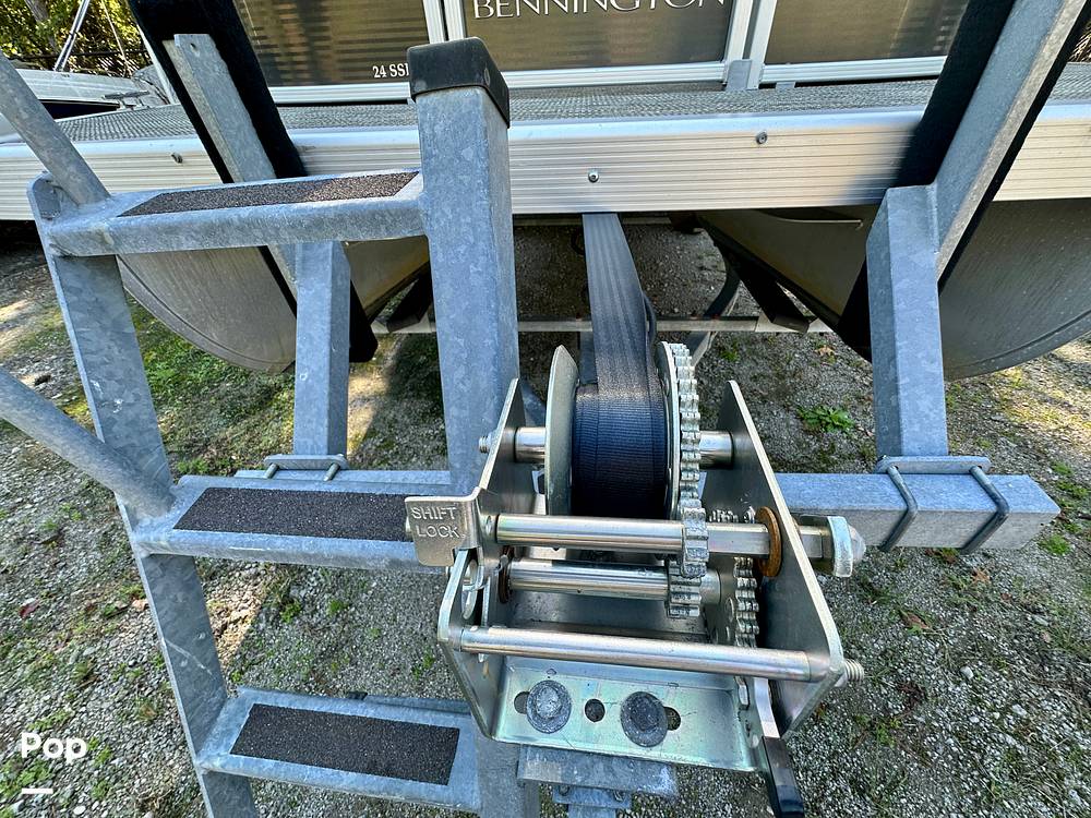 Slide: The Image of New Winch - 14829220
